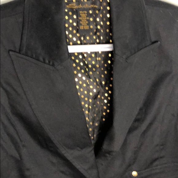 Seduction black blazer with gold buckle - Picture 3 of 8